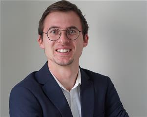 Matthias Plazza aus Welschellen verstärkt fortan das Team von Volksanwältin Veronika Meyer (Foto: Volksanwaltschaft)